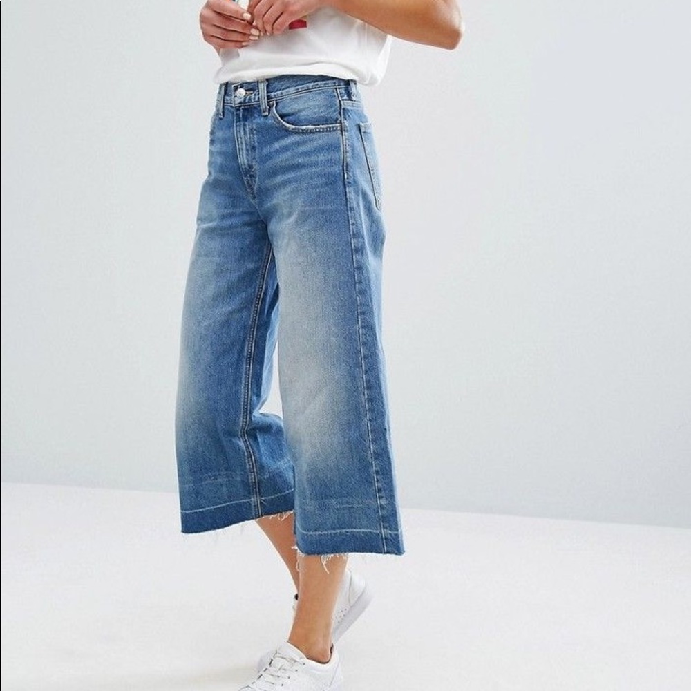Levi’s High Waist Wide-Leg Crop Denim Culottes